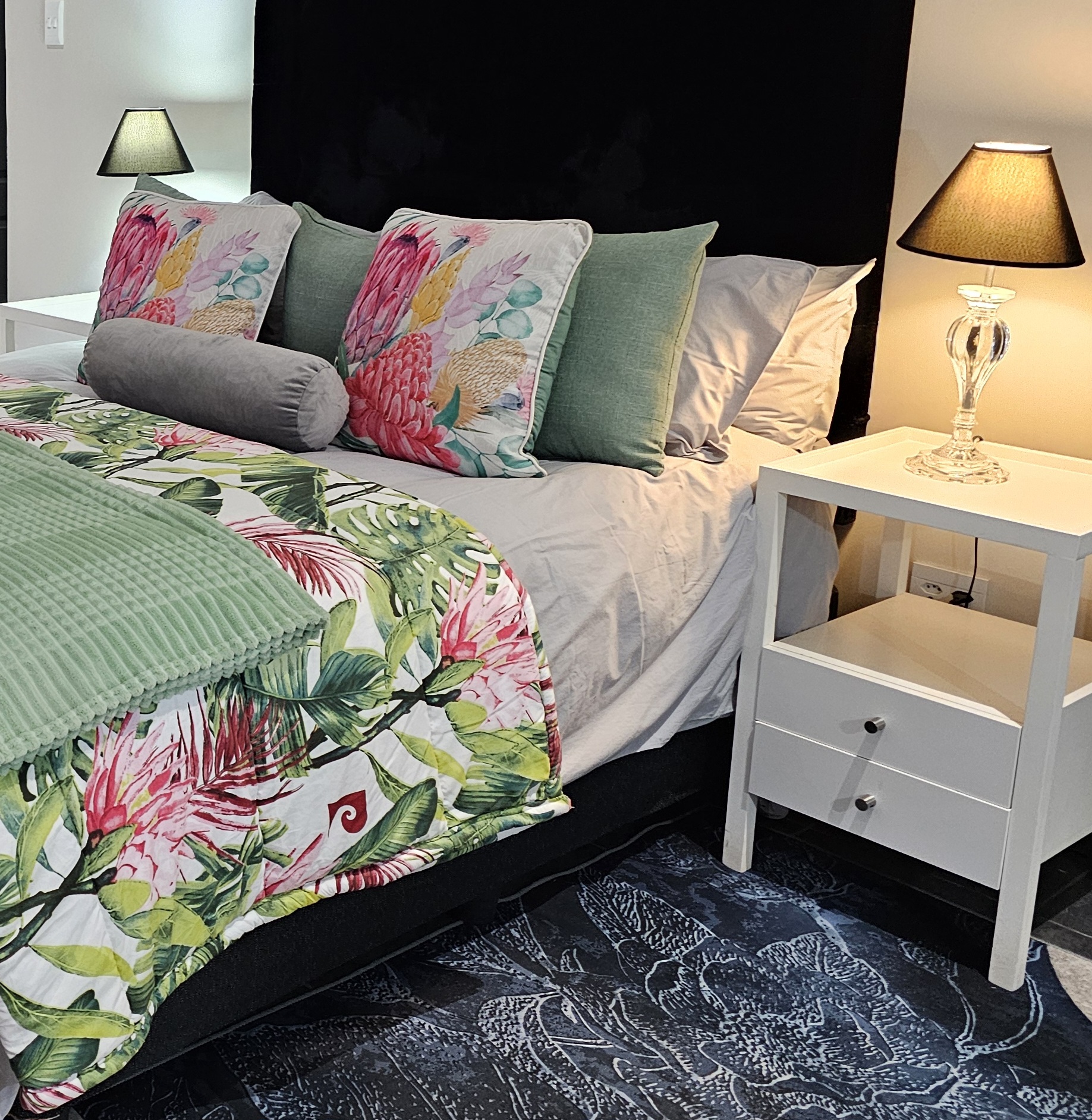 Alergria Bed